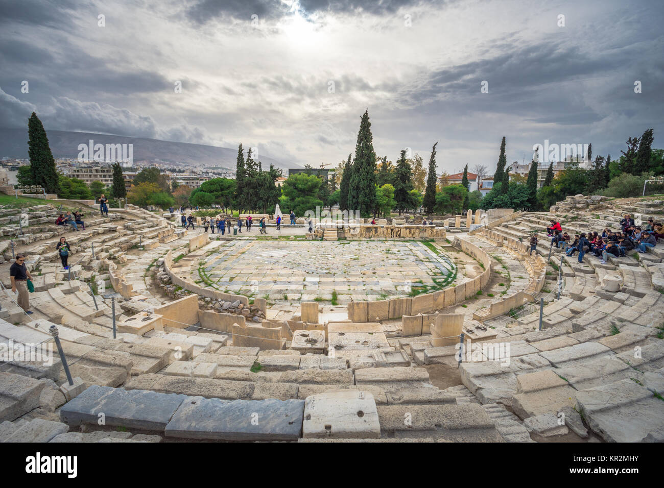 Das antike Theater von dionysos unter den Ruinen der Akropolis, Athen, Griechenland Stockfoto