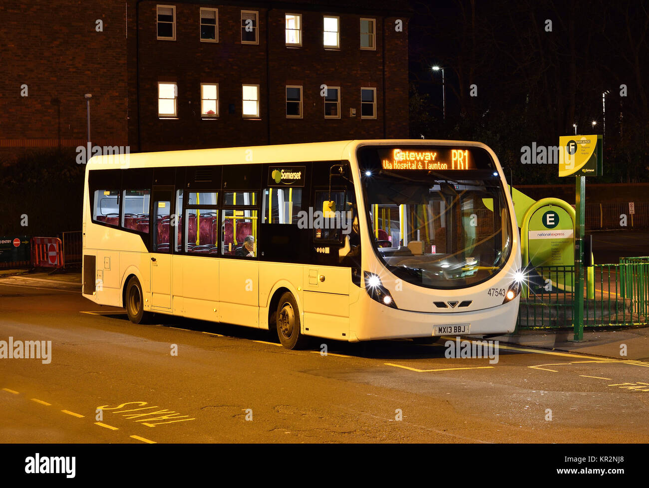 Park & Ride Bus bei Taunton Busbahnhof - ein Wright Streetlite DF betrieben durch die ersten Busse von Somerset Stockfoto