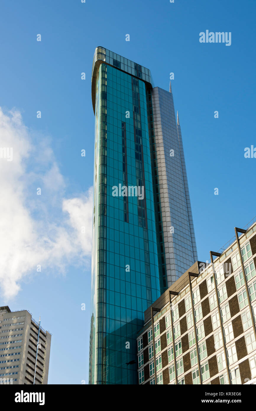 Die 10 Holloway Circus Gebäude, auch genannt das Holloway Circus Tower oder Beetham Tower (Ian Simpson 2006), Birmingham, England, Großbritannien Stockfoto