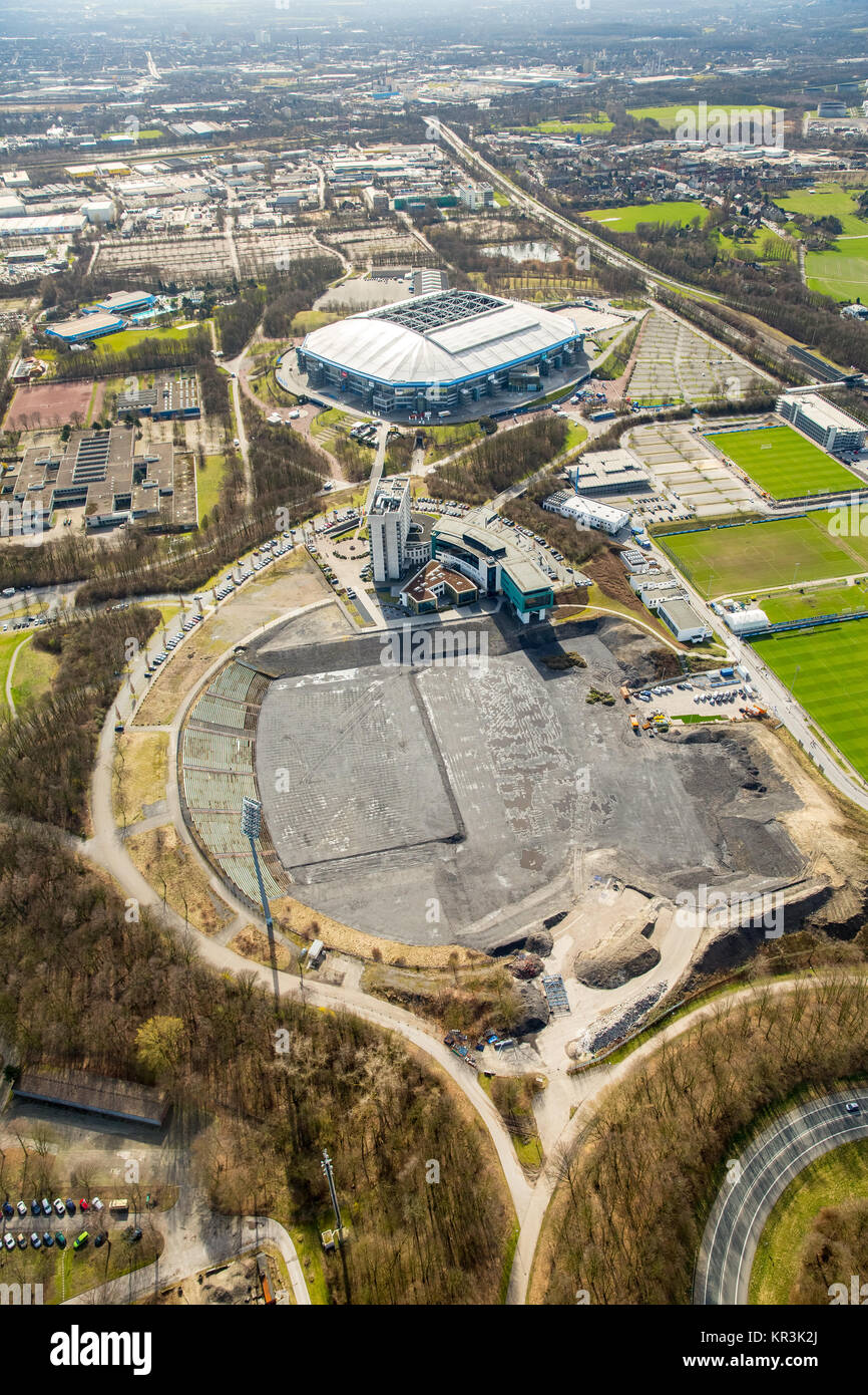 Ehemalige Park Stadion neben der Arena Auf Schalke, Veltinsarena, Schalke 04, Schulungen von S04, Gelsenkirchen, Ruhrgebiet, Nordrhein-Westph Stockfoto