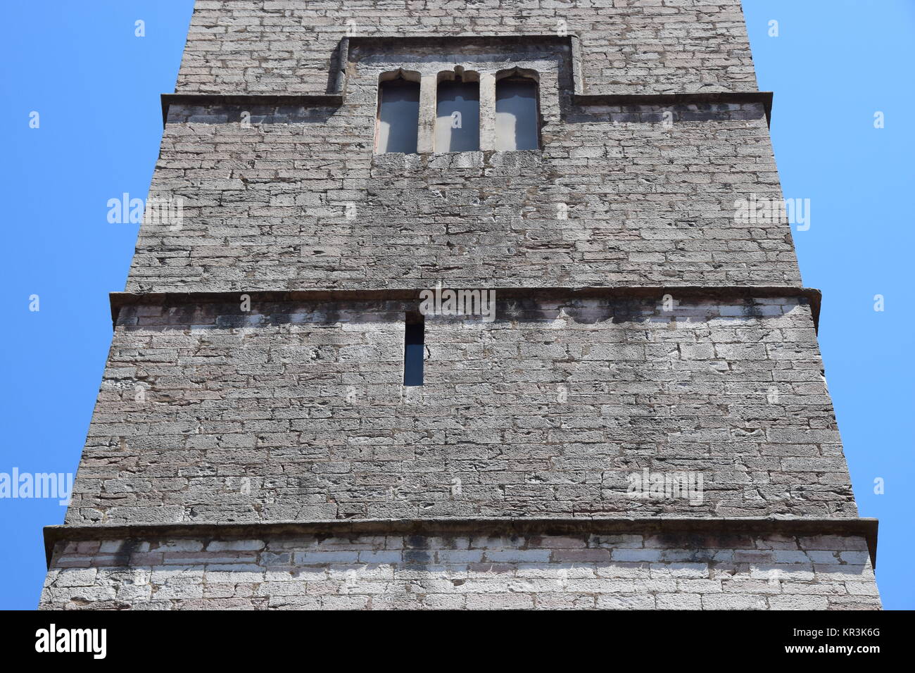 Kirchturm in La Ravoire Stockfoto