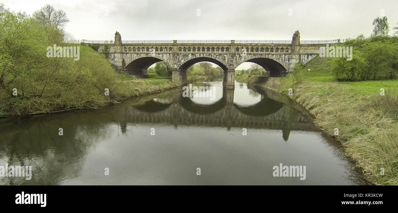 Alte Fahrt, Brückenbau, historischen Brickwall, Wasser Brücke über die Lippe, stillgelegten Kanal, die lippeauen, Lippe, Flusslauf, Naturschutzgebiet südlich Stockfoto