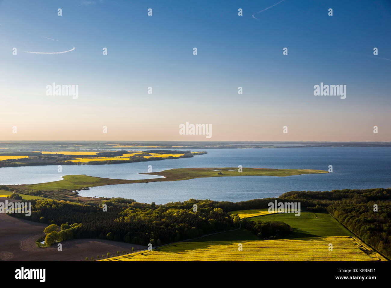 Blick von ludorf an der Müritz, Ludorf, hintere Halbinsel große Schwerin, Naturschutzgebiet mit einem Biostation, Mecklenburgische Seenplatte, Mecklenburger Seenplatte Dis Stockfoto