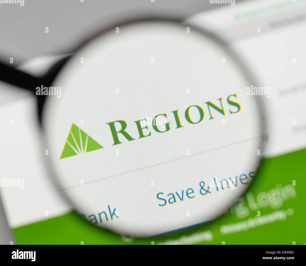 Mailand, Italien - 1. November 2017: Regionen finanzielle Logo auf der Homepage. Stockfoto Mailand, Italien - 1. November 2017: Regionen finanzielle Logo auf der Homepage. Stockfoto