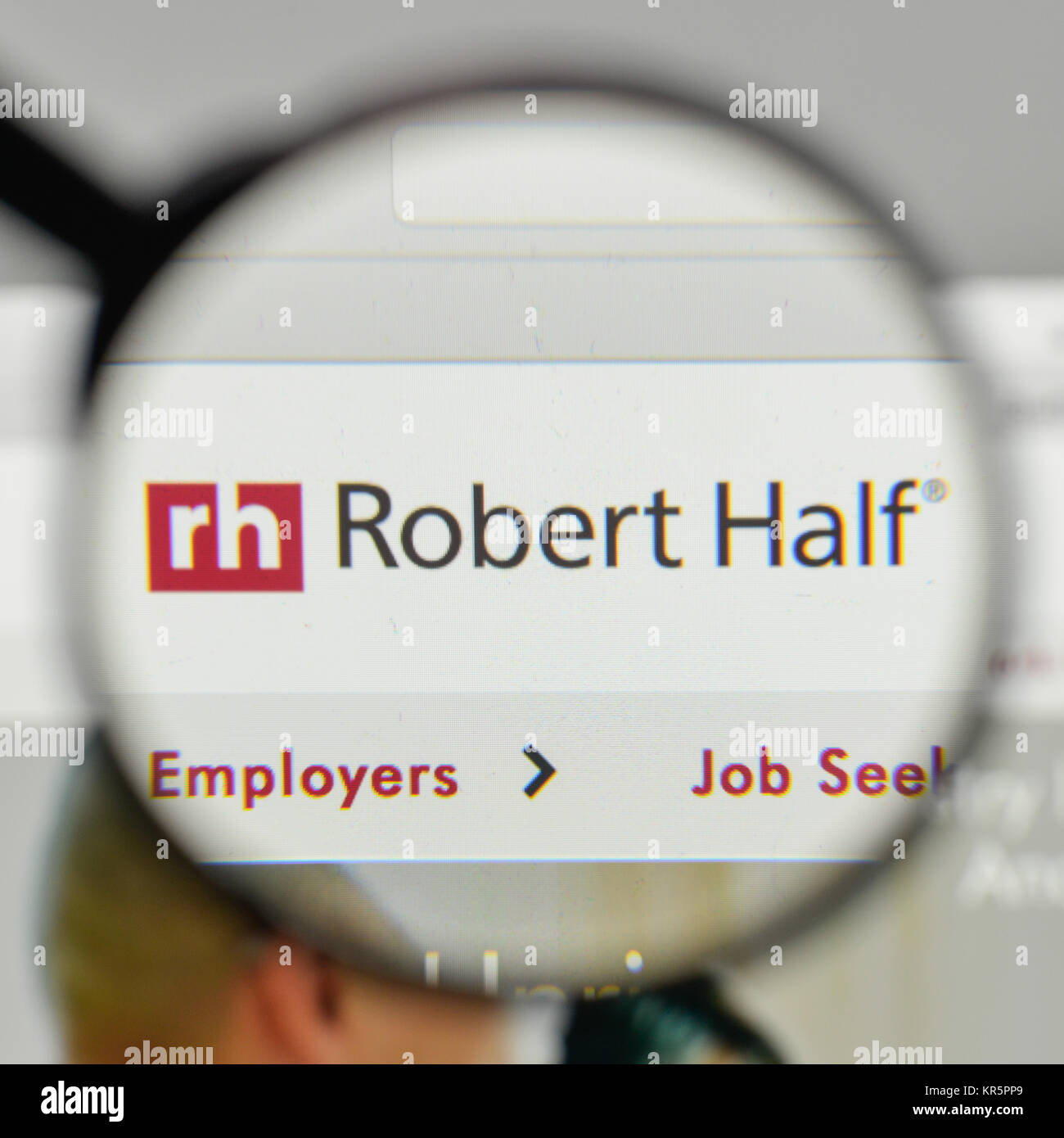 Mailand, Italien - 1. November 2017: Robert Half International Logo auf der Homepage. Stockfoto