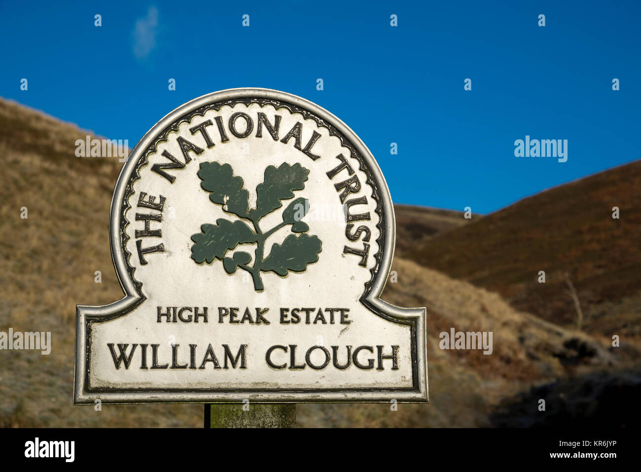 National Trust Zeichen für William Clough in der Nähe von Hayfield im Peak District, Derbyshire, England. Stockfoto