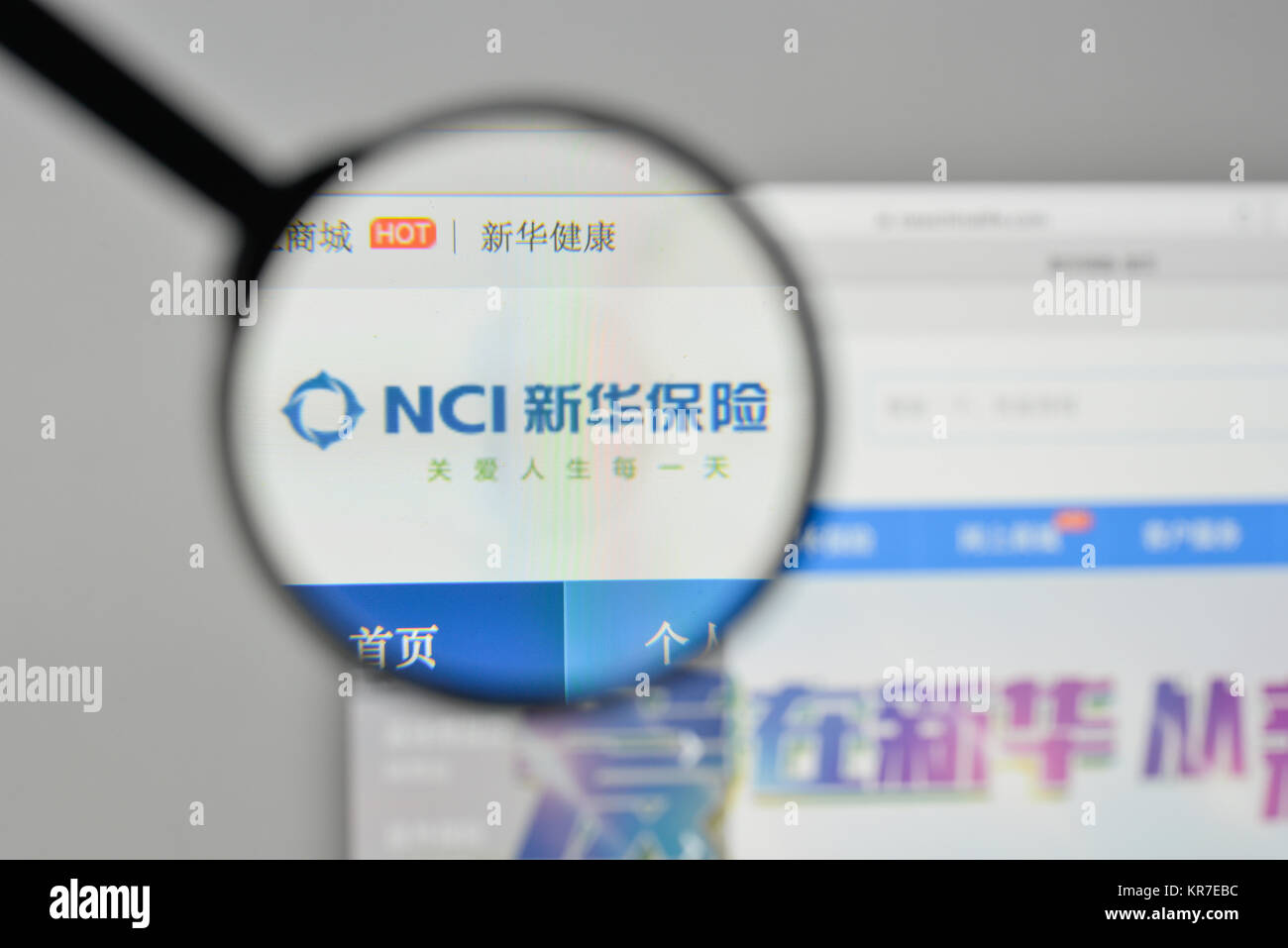 Mailand, Italien - November 1, 2017: New China Life Insurance Logo auf der Homepage. Stockfoto