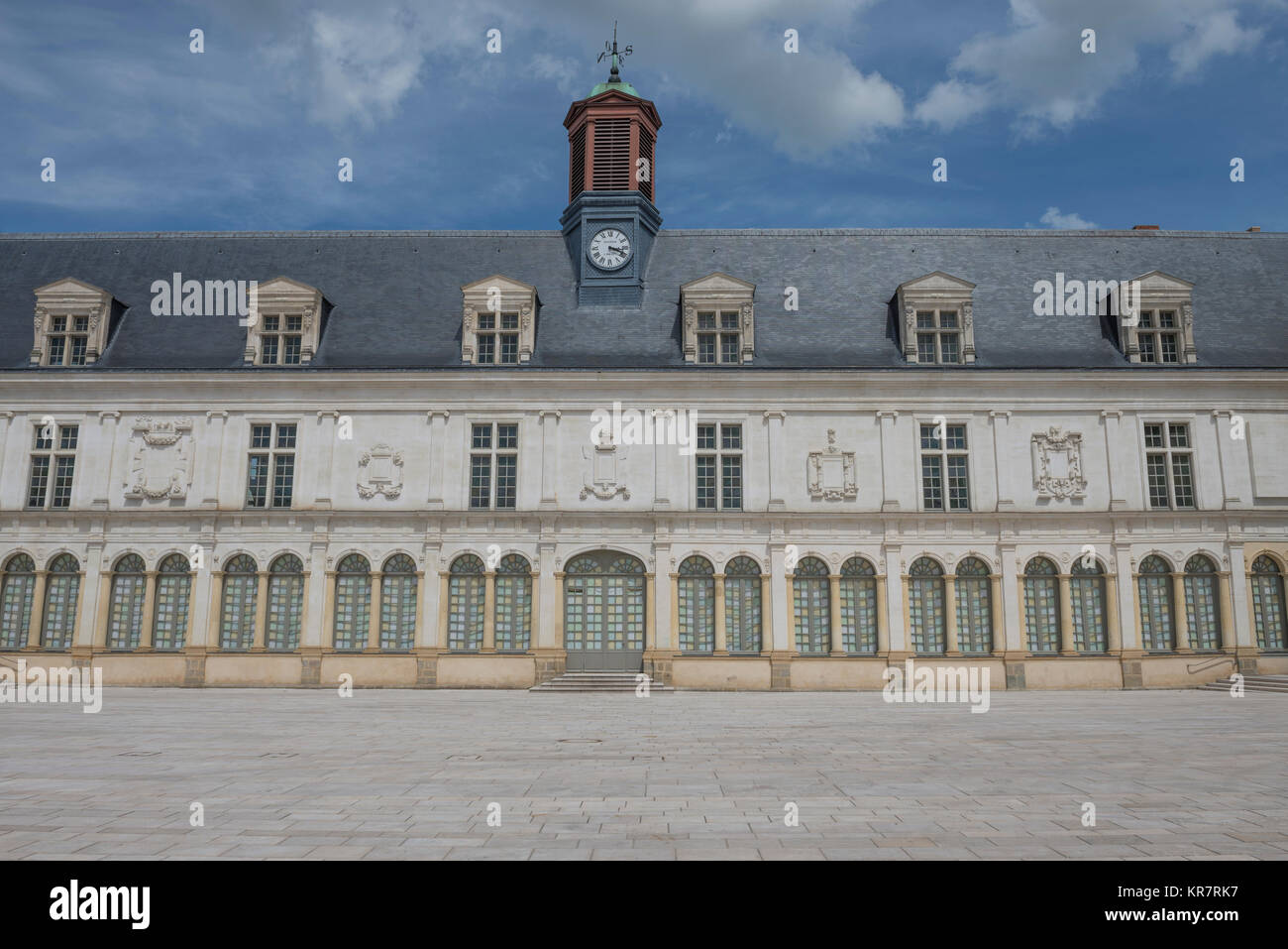 Die Chateau-Neuf in der Stadt Laval. Die Stadt liegt in der Region Mayenne von Frankreich. Stockfoto