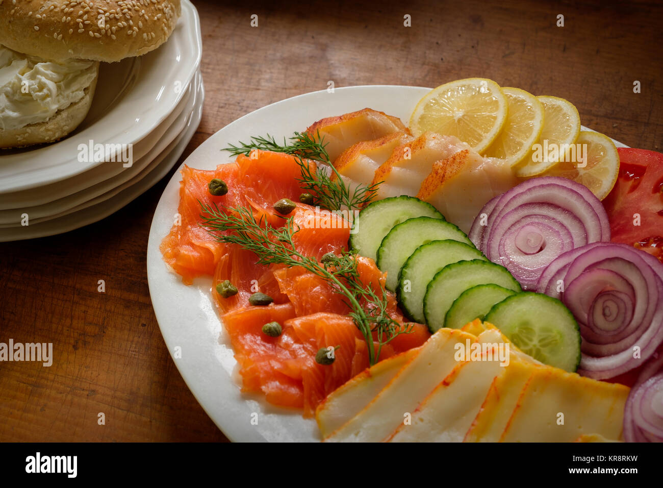 Platte mit Gemüse und Whitefish Stockfoto