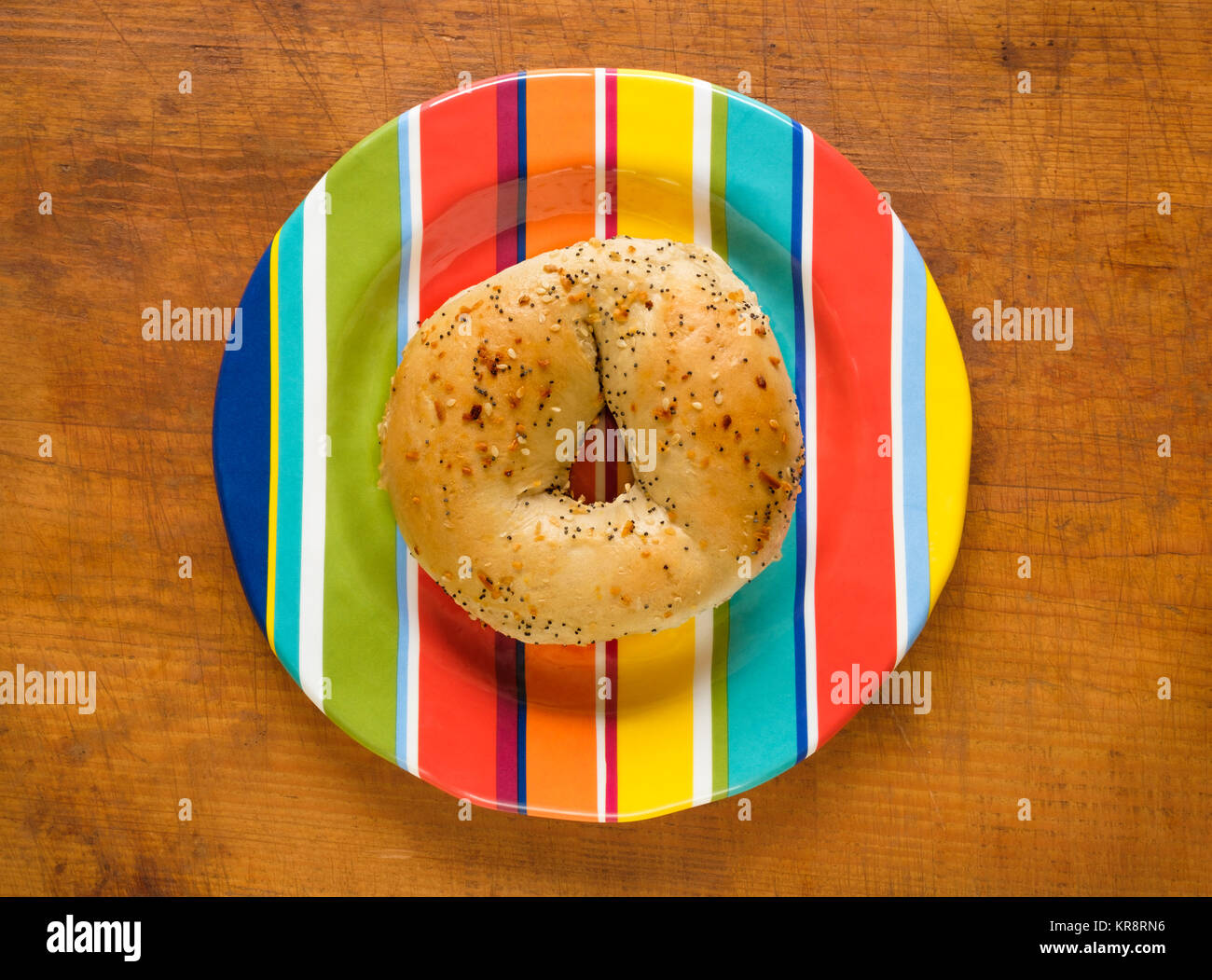 Bagel auf bunte Platte Stockfoto