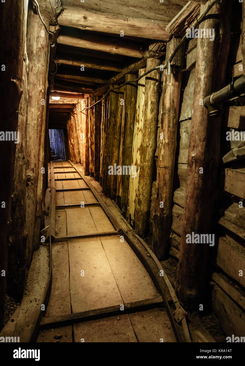 Tunnel in der Nähe von Sarajewo Flughafen war während der Belagerung der Stadt in 1993-1996 verwendet Stockfoto
