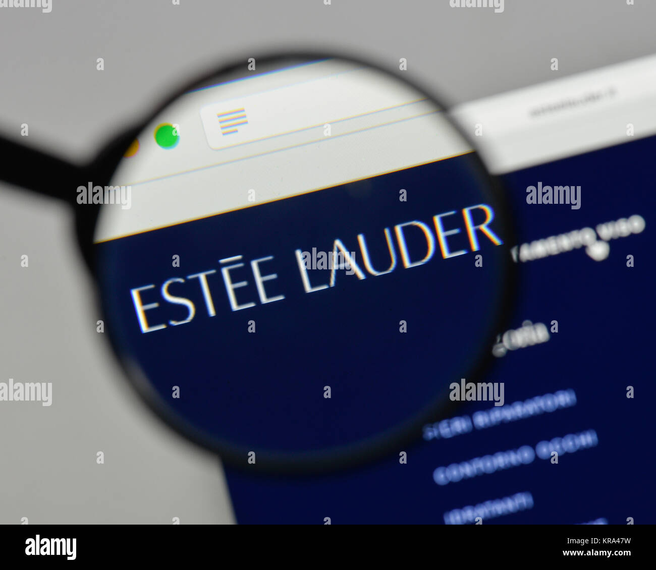 Mailand, Italien - 10 August 2017: Estee Lauder Logo auf der Homepage. Stockfoto