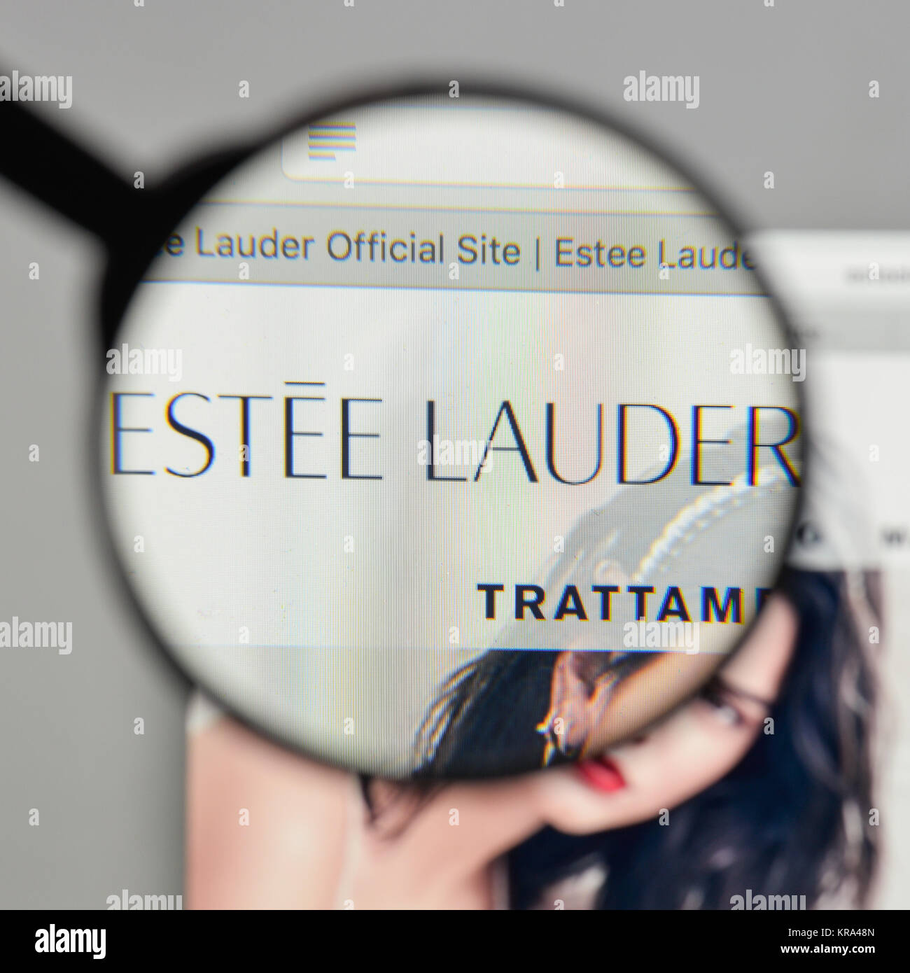 Mailand, Italien - 10 August 2017: Estee Lauder Logo auf der Homepage. Stockfoto