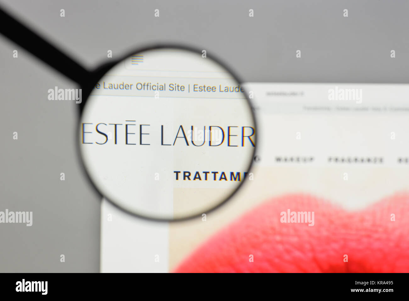 Mailand, Italien - 10 August 2017: Estee Lauder Logo auf der Homepage. Stockfoto