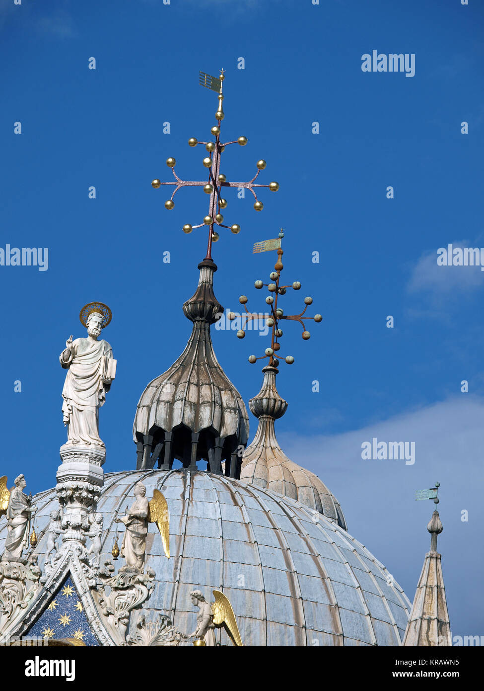 Die Kuppel der Basilika San Marco in Venedig Stockfoto