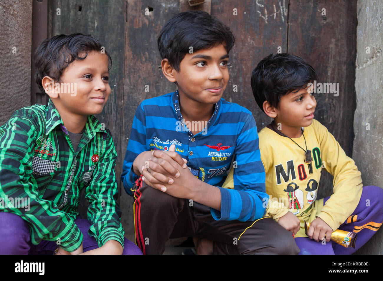 Portrait von drei Brüdern in Allahabad, Indien Stockfoto