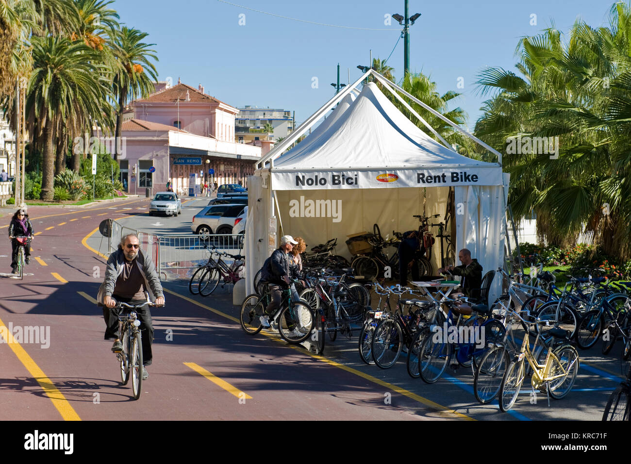 Mieten Sie ein Fahrrad, Sanremo, Provinz Imperia, Italien Stockfoto