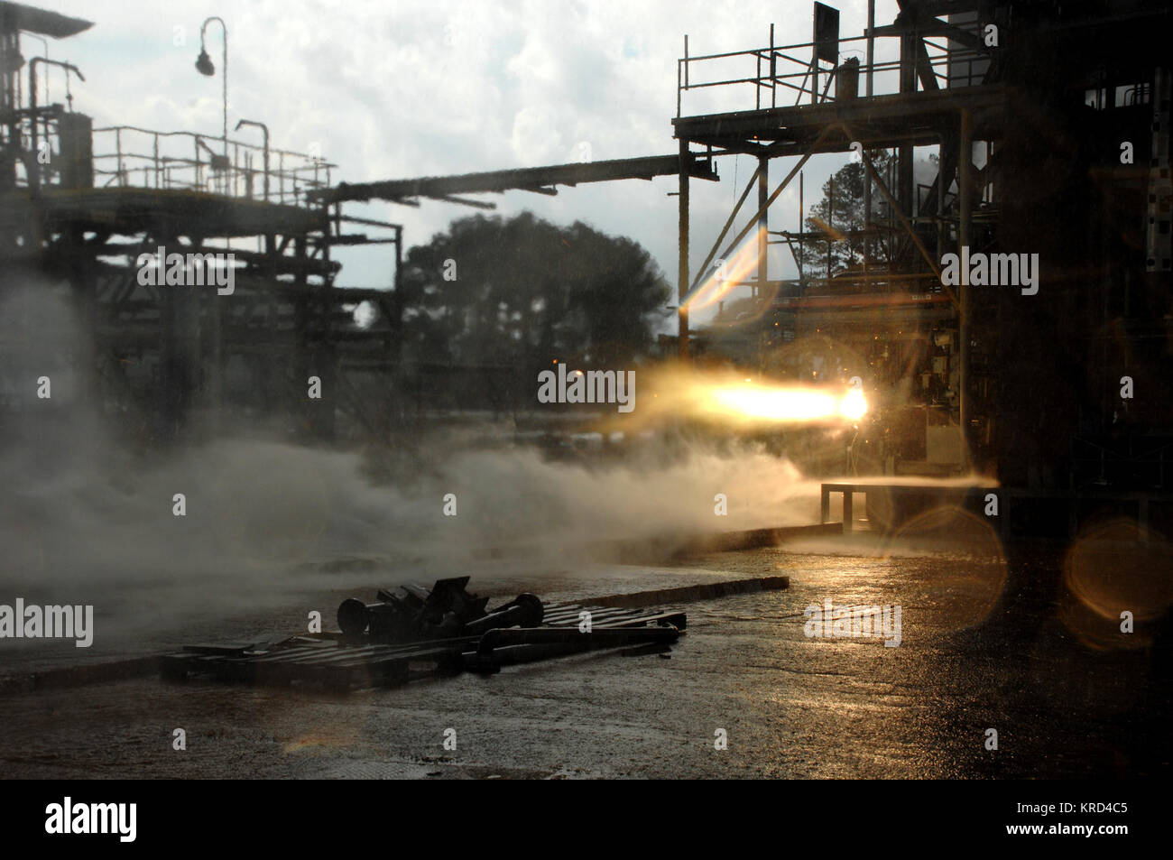 3D-gedruckten Rakete Teil Flammen zum Leben Stockfoto