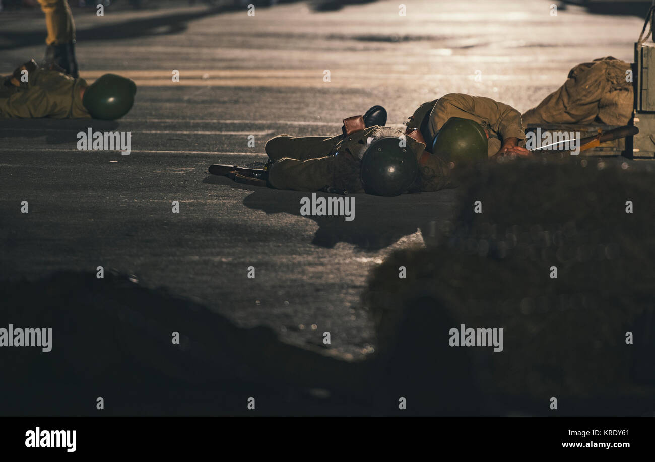 Tote Soldaten auf dem Schlachtfeld - Weltkrieg Konzept Stockfoto
