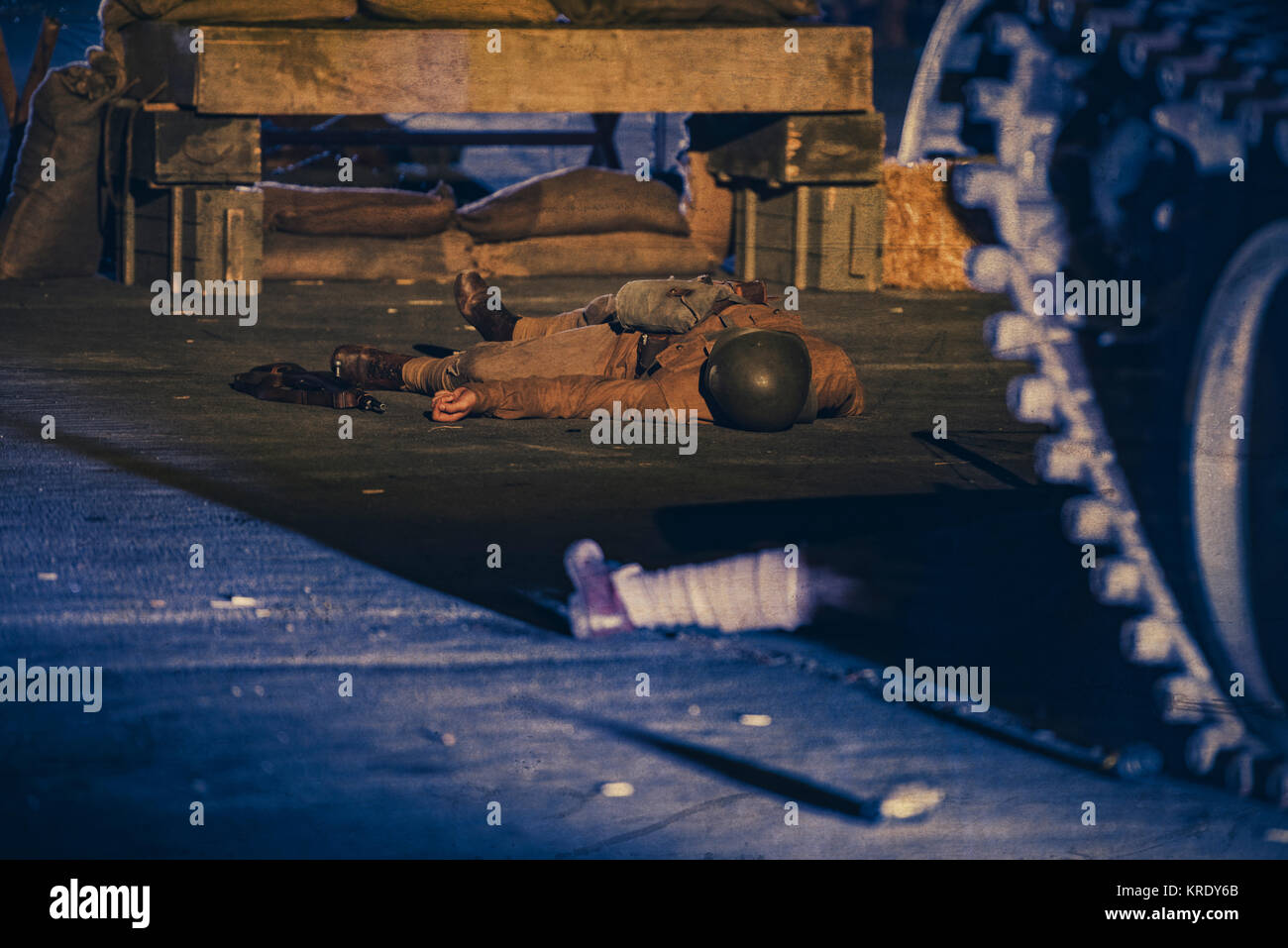 Tote Soldaten auf dem Schlachtfeld - Weltkrieg Konzept Stockfoto