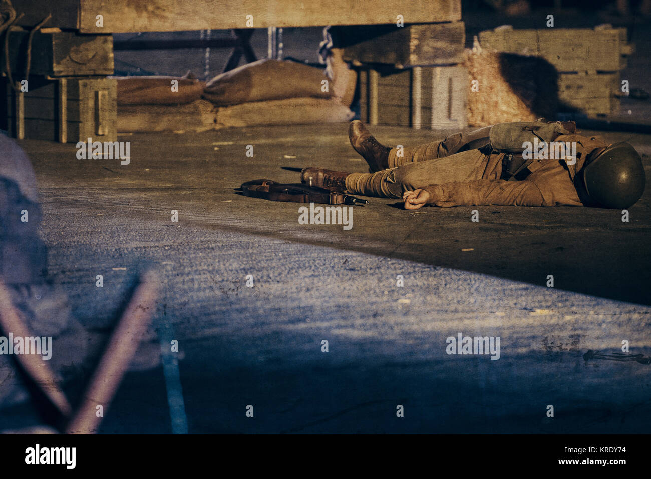 Tote Soldaten auf dem Schlachtfeld - Weltkrieg Konzept Stockfoto