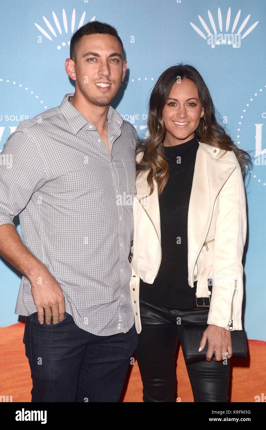 Los Angeles, CA, USA. 12 Dez, 2017. Austin Barnes in der Ankunftshalle