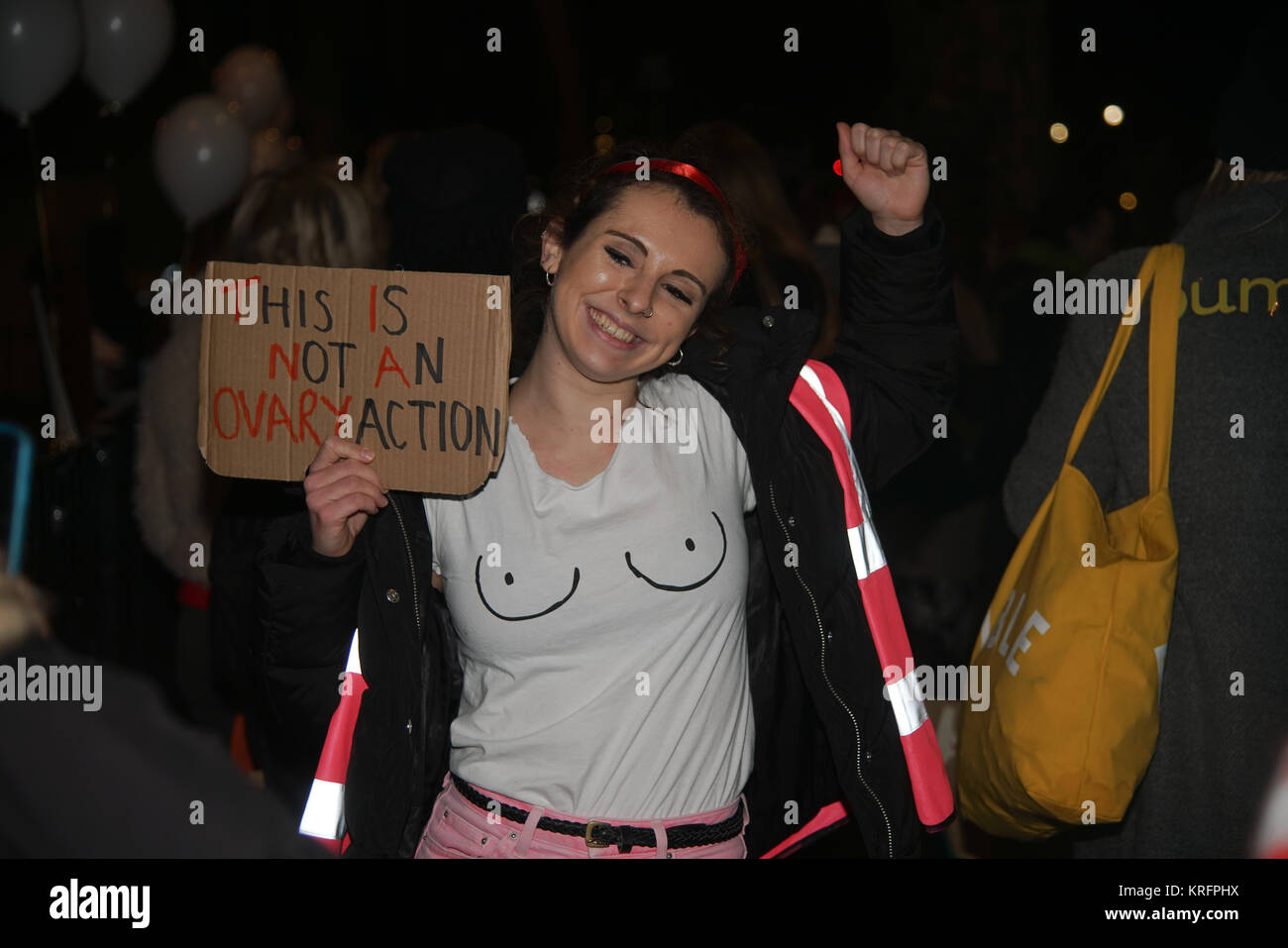London, Großbritannien. 20 Dez, 2017. Prominente und MPs melden sie Proteste Aufruf an die Regierung, freie Sanitärprodukte jedes Mädchen in Großbritannien, die Kostenlose Schulmahlzeiten in Richmond Terrace, London, UK erhält zur Verfügung zu stellen. Credit: Siehe Li/Alamy leben Nachrichten Stockfoto