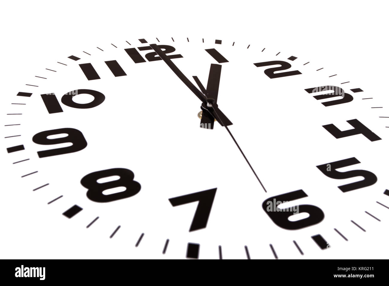 Uhr isoliert auf weisse Markierung der one o'clock Stunde. Der Schwerpunkt liegt in der Stunde. Stockfoto