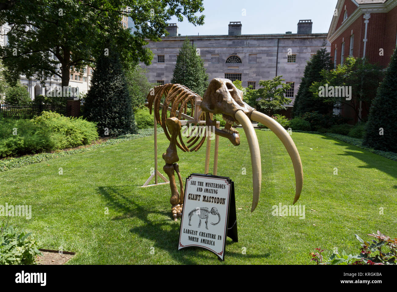 Riesige Mastodon in der Thomas Jefferson Garten, Philadelphia, Pennsylvania, United States. Stockfoto
