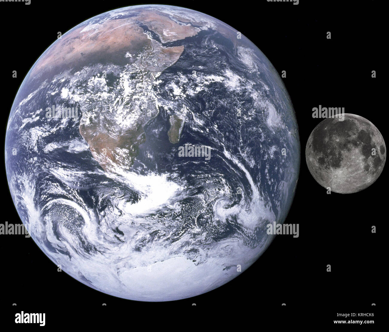 Mond, Erde Größe Vergleich Stockfotografie - Alamy