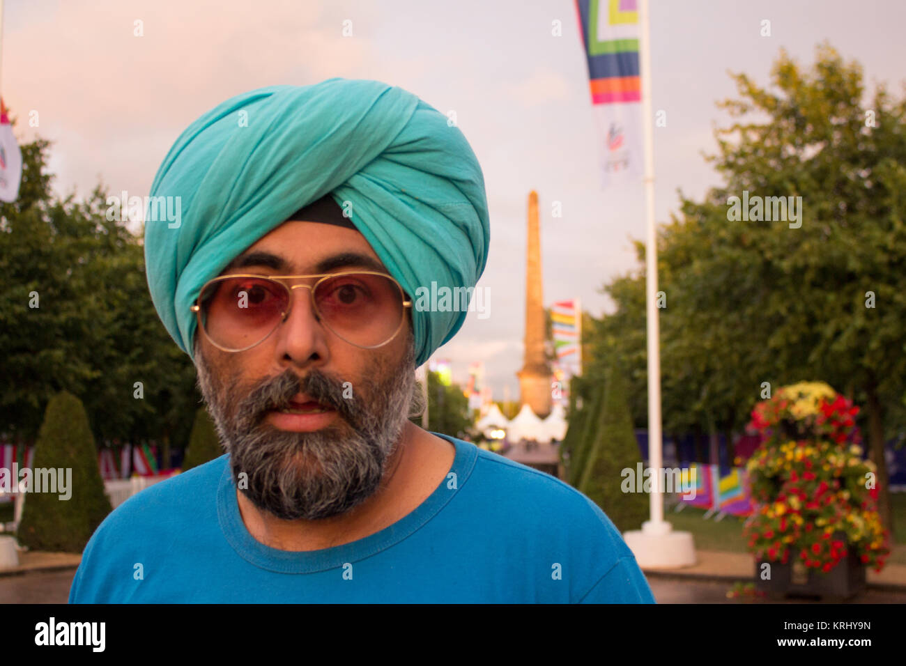 Sender und Schriftsteller, Hardeep Singh Kohli, auf Glasgow Green, Glasgow, Schottland, während der Commonwealth Games 2014 in Glasgow Stockfoto