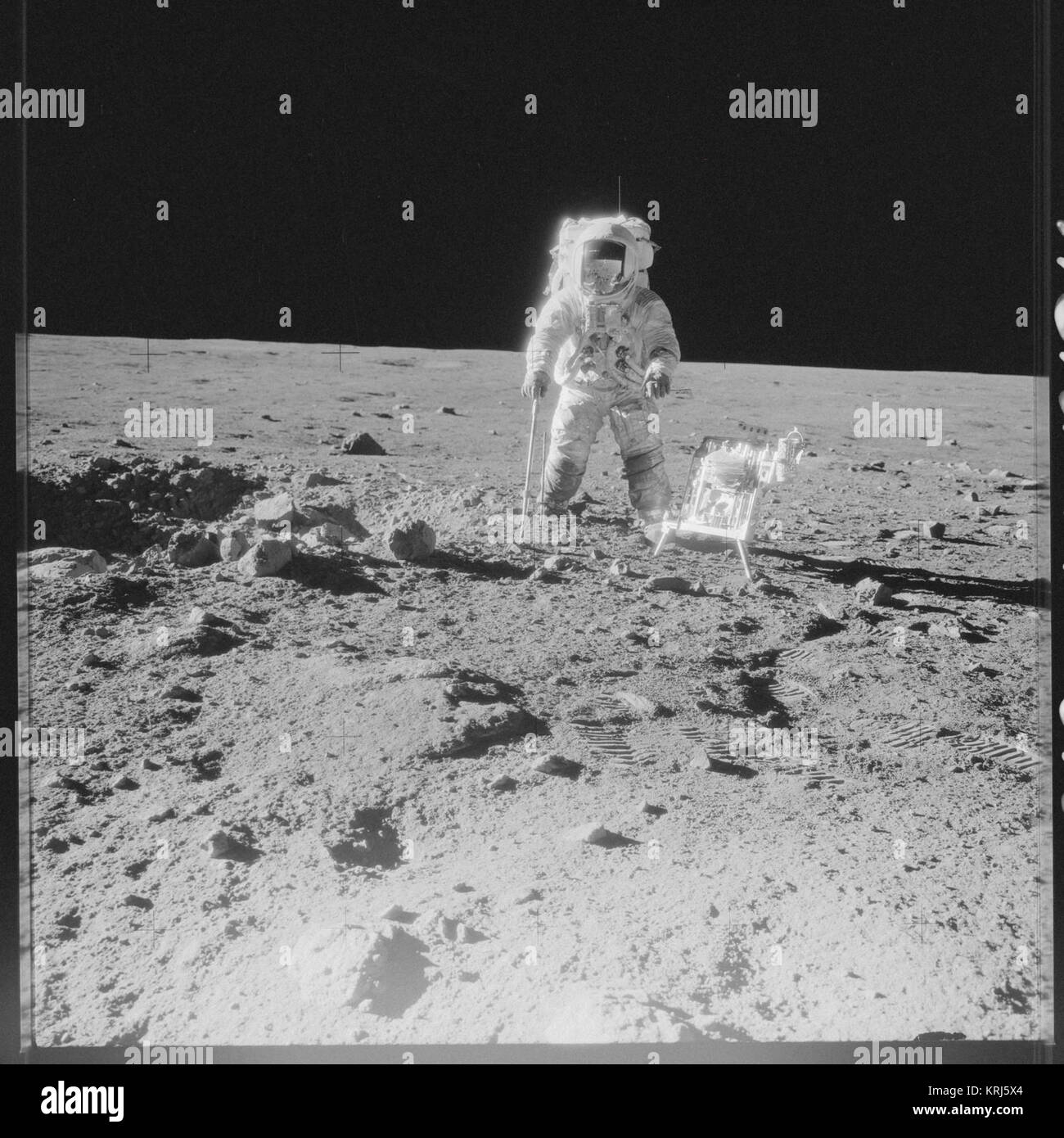 Wie 12-49 -7318 (21495467488) Stockfoto