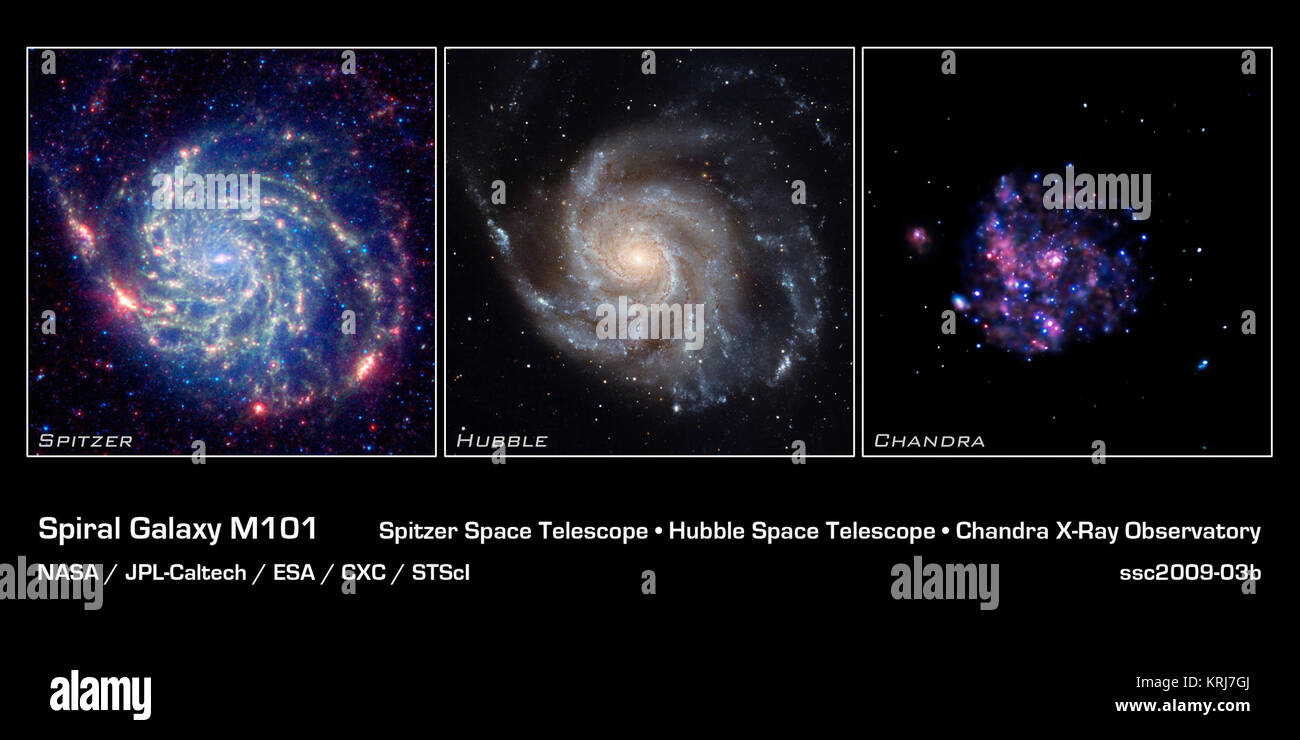 Die Galaxie Messier 101 ist eine wirbelnde Spirale von Sternen, Gas und Staub. Messier 101 ist fast doppelt so groß wie unsere Milchstraße. Spitzers Ansicht [Links], im infraroten Licht berücksichtigt, zeigt feine Staub Gassen der Galaxie als gelb-grüne Filamente. Solche dichten Staubwolken sind, in denen neue Sterne bilden können. In diesem Bild, Staub durch das Licht der heiße, junge Sterne leuchtet rot erwärmt. Der Rest von Hunderten der Galaxie aus Milliarden von Sternen sind weniger prominente und bilden ein blauer Dunst. Astronomen können Infrarotlicht verwenden Sie die staubwolken wo Sterne geboren werden, zu prüfen. Messier 101 hat ein Pfannkuchen - wie Form, Stockfoto