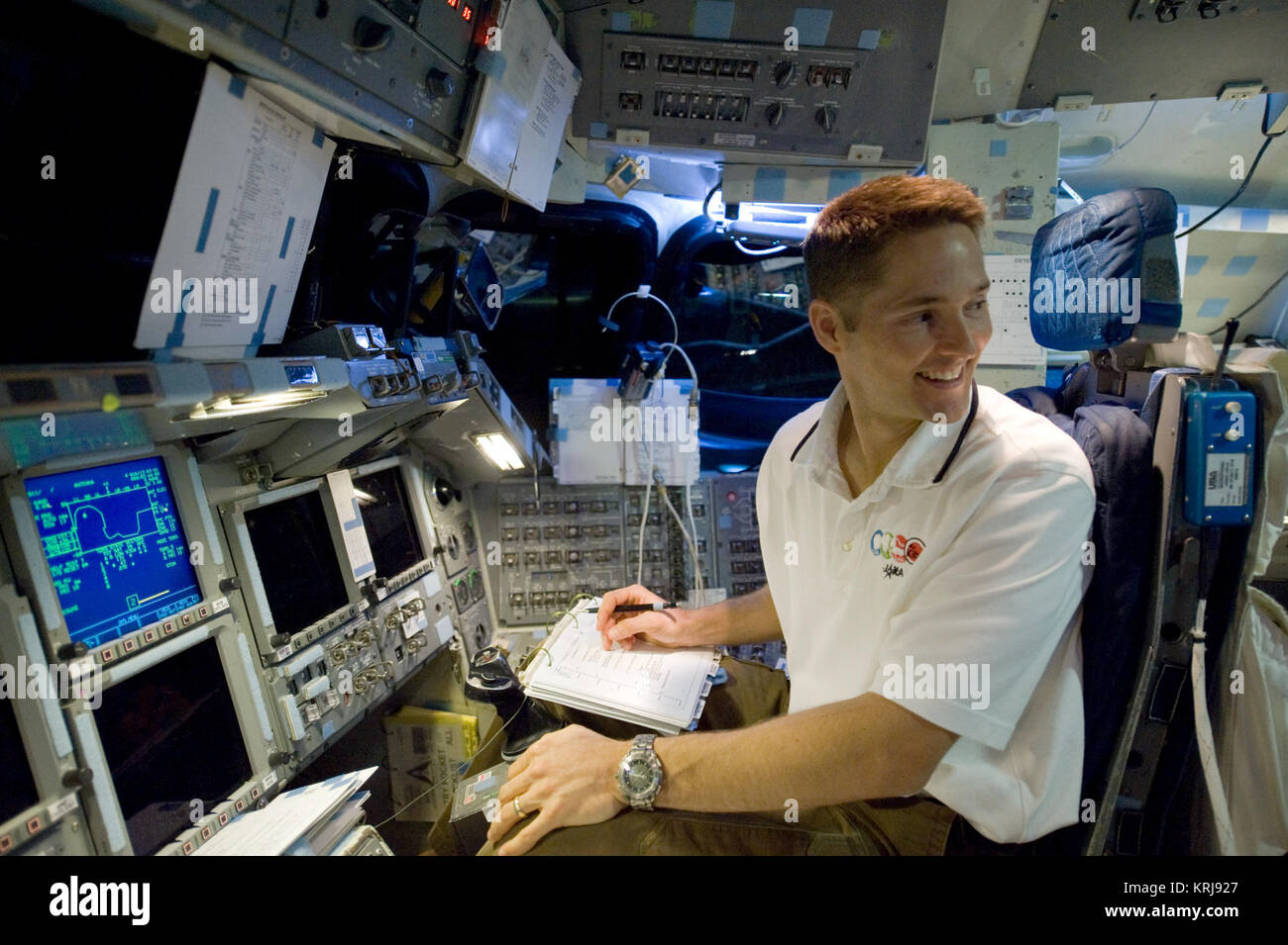 STS-131 Crew Training während deorbit prep Schulung - Commander Alan Poindexter. Foto Datum: September 11, 2009. Ort: Gebäude 5, Süden, Fixed Base Trainer. Fotograf: Robert Markowitz. STS-131 - Dutton September 09 Stockfoto