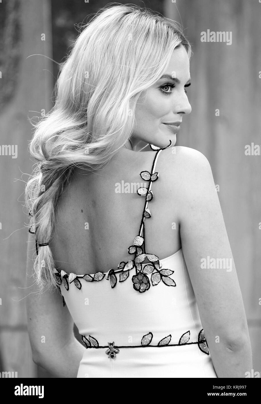 LONDON - 03.August 2016: (Bild digital geändert werden monochrom) Margot Robbie besucht die Suicide Squad Film Premiere am 03.August in London 2016 Stockfoto