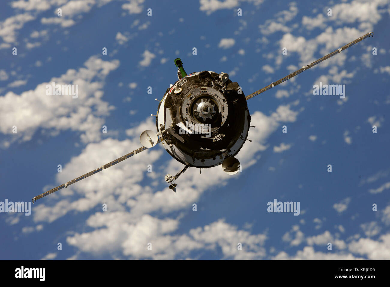 Sojus TMA-01 M Raumschiff nähert sich der ISS 2 Stockfoto