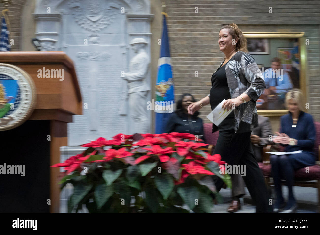 Das US-Landwirtschaftsministerium (USDA) Natürliche landwirtschaftliche Statistiken Service (NASS) die Auszeichnungen für herausragende Leistungen und Hall of Fame Induktion Zeremonie auf der Terrasse des in Washington, D.C., am Freitag, den 15. Dezember 2017 halten. Während der Zeremonie, NASS eingesetzt William (Bill) Kibler und Alfonzo Ablassen in die NASS Hall des Ruhmes und anerkannten Leistungen der Agentur sowie die hervorragende Arbeit von NASS Personal und der Nationalen Vereinigung der Staatlichen Abteilung für Landwirtschaft (NASDA) Enumeratoren. Stockfoto