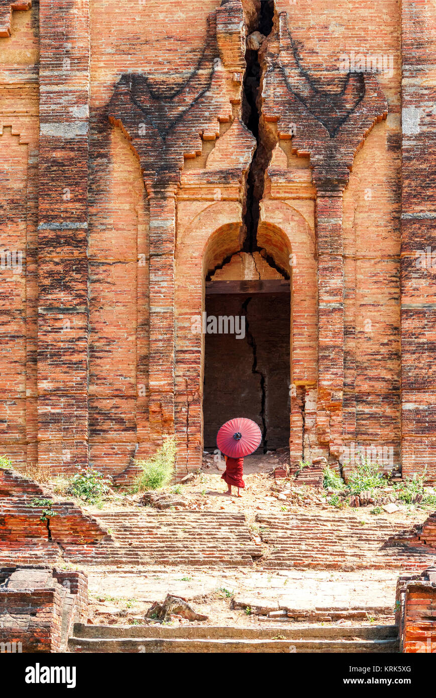 Royalty Free Stock Bild in hoher Qualität von ruiniert Mingun Pagode unvollendeten Pagode in Mingun Paya Tempels, Mingun, Mandalay, Myanmar. Stockfoto