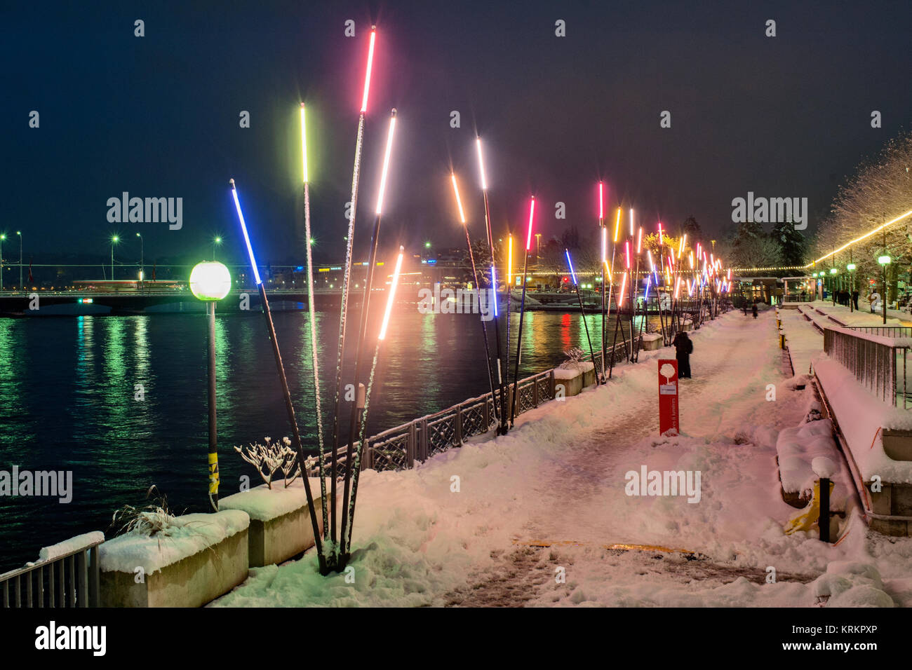 Genf, Schweiz - Winter Festival der Lichter: Bäume und Leuchten Festival ist ein kulturelles Ereignis auf das künstlerische Schaffen. Stockfoto