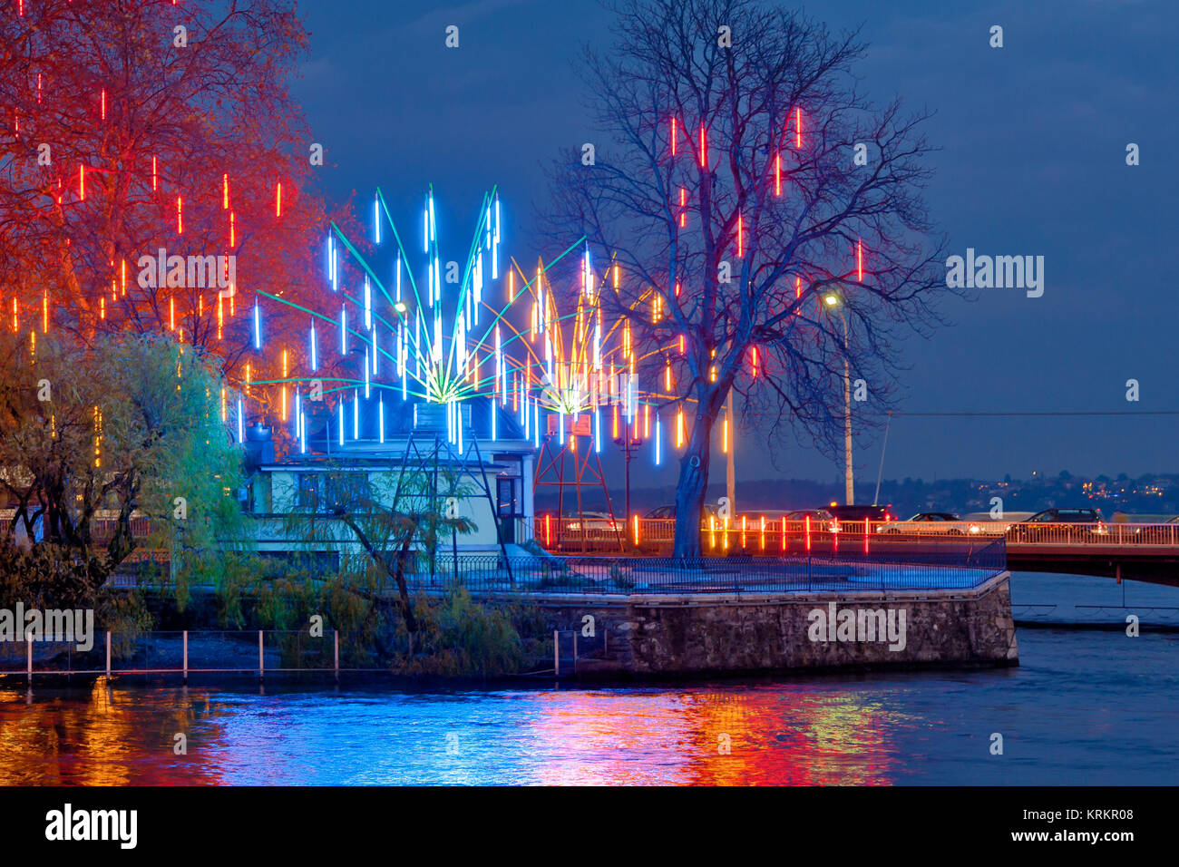 Genf, Schweiz - Winter Festival der Lichter: Bäume und Leuchten Festival ist ein kulturelles Ereignis auf das künstlerische Schaffen. Stockfoto