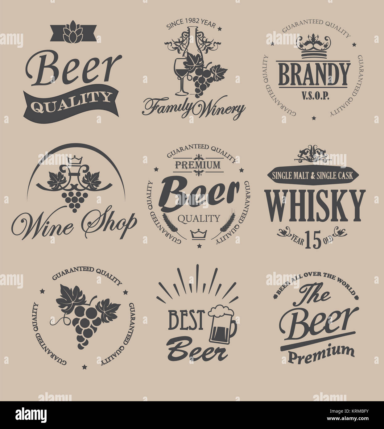 Eingestellt von Abzeichen und Etiketten für die alkoholischen Getränke. Stockfoto