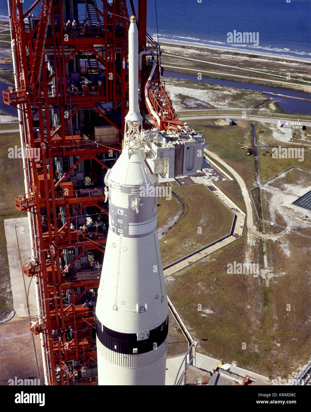 High-Winkel, Sicht auf die Weißen Zimmer und die Apollo 11 Befehl-und-Service Modul Stockfoto