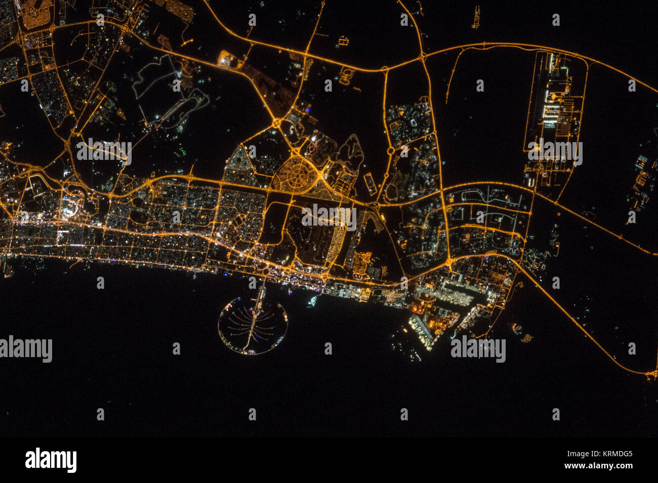 ISS-47 Dubai bei Nacht Stockfoto
