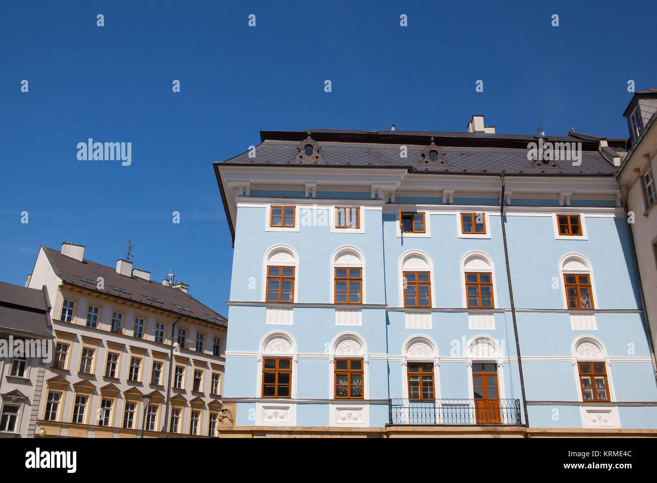 Renoviertes Gebäude auf dem Dolni Square von Olomouc, Tschechische Republik, ursprünglicher Name Dolni namesti. Berühmten Unesco Weltkulturerbe Stadt und touristische Attraktion. Stockfoto