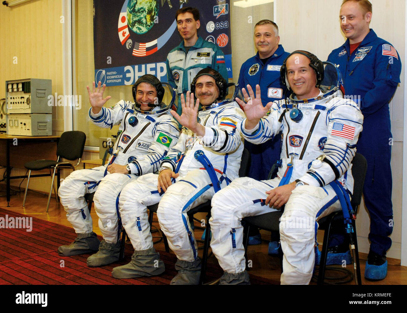 Prime und Backup crew für ISS-Expedition 13 (5135054976) Stockfoto