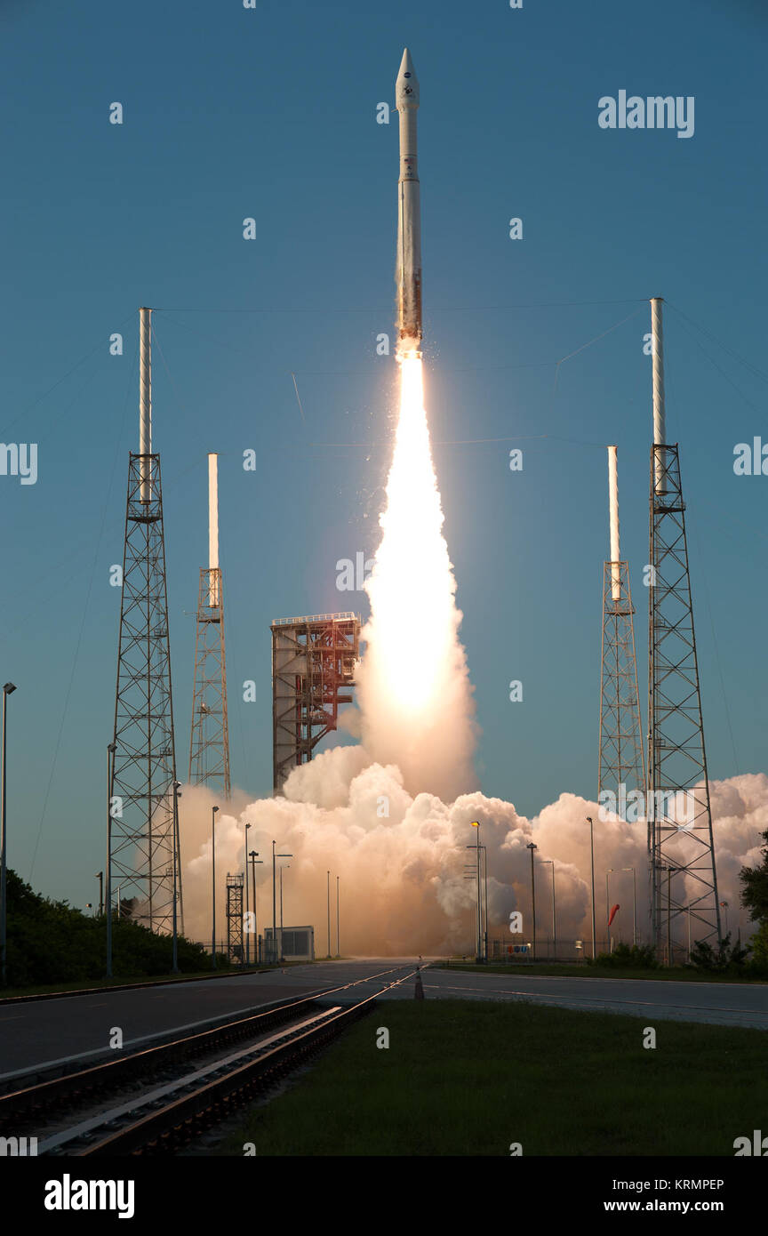 Liftoff von OSIRIS-REx von Pad 41. KSC -20160908-PH SRJ 06 0027 (29264411340) Stockfoto