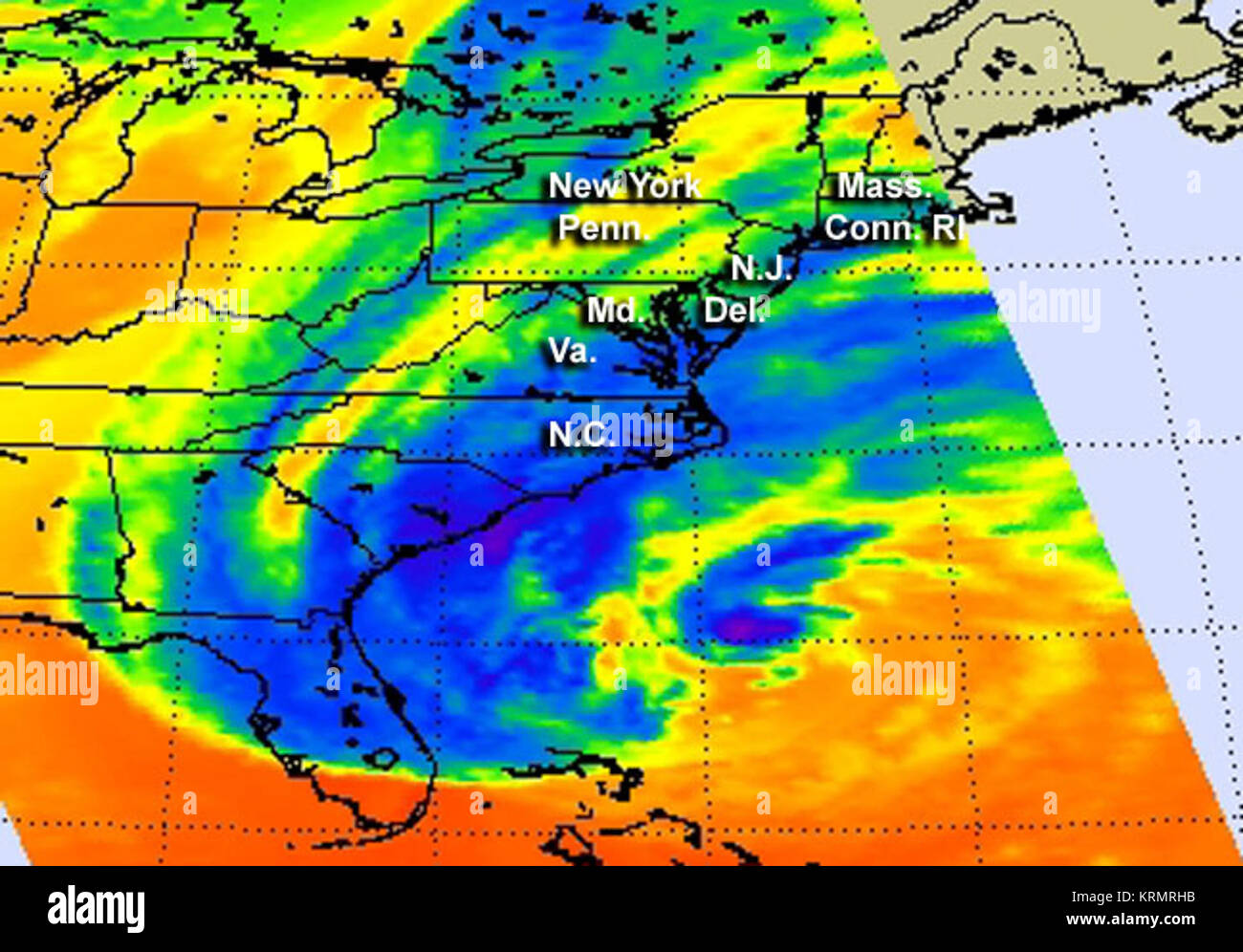 Die atmosphärischen Infrarot Echolot (AIRS) Instrument an Bord der NASA-Aqua Satelliten erfasst Infrarot Bilder von Hurrikan Sandy am Samstag, 27.Oktober um 14:23:07 Uhr EDT, dass einige starke Gewitter (lila) und das Ausmaß der Sandstrand erreichen (blau) von der Carolinas in das Ohio Valley und östlichen Kanada zeigte. Die Gewitter in den violetten Bereich erreichten Hoch in die Troposphäre, wo Cloud top Temperaturen so kalt sind wie -63 Grad Fahrenheit (52 Grad Celsius). Sandy's Center ist klar erkennbar wie die kreisförmige violette Fläche an der Küste. Image Credit: NASA/JPL, Ed Olsen/Text Bild: NASA Rob Gutro <b Stockfoto