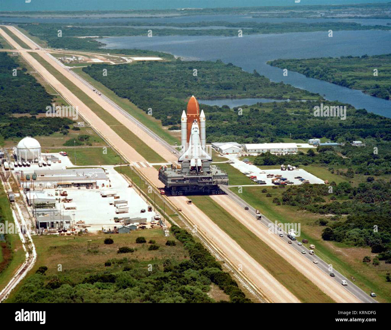 STS-51-L-Space Shuttle Challenger auf der Crawler-Transporter Stockfoto