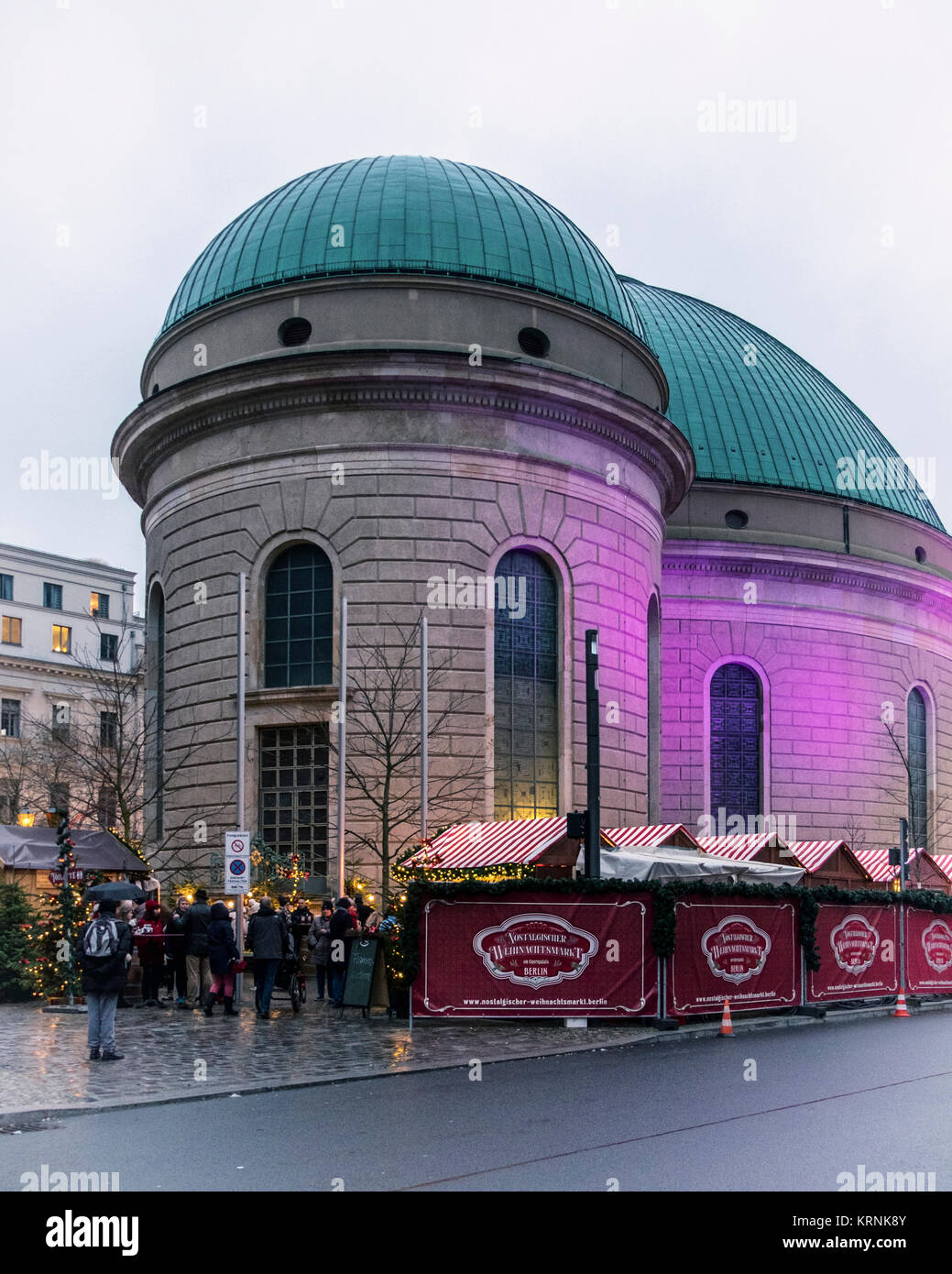 St Hedwigs Cathedral Berlin -Fotos Und -Bildmaterial In Hoher Auflösung ...