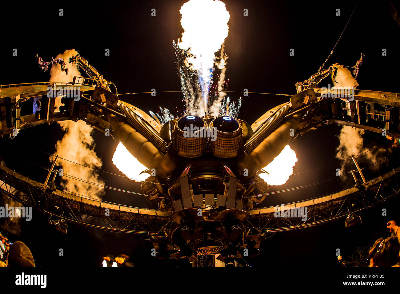Arcadia auf dem Glastonbury Festival 2017. Bild: Alamy/Charlie Raven Stockfoto